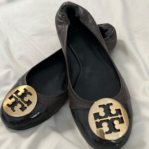 Tory Burch two toned flats